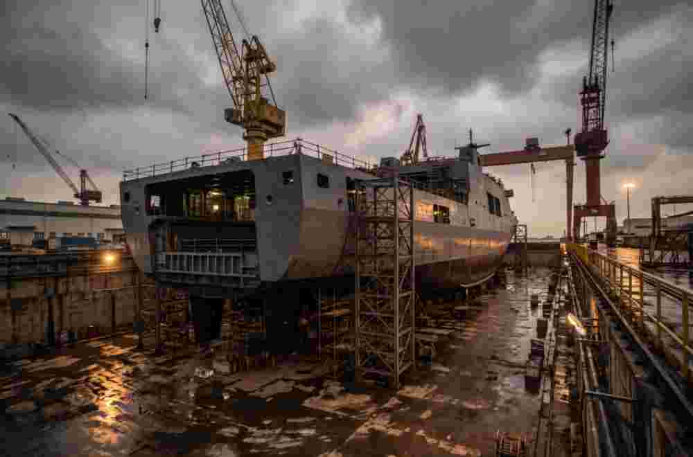China'S New Ship May Be The First Submarine Drone Mothership